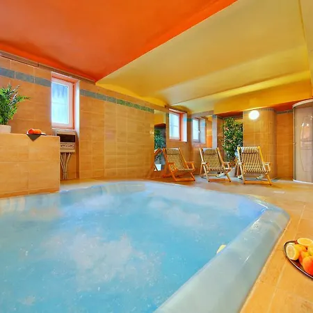 Szálloda Palace Club Špindlerŭv Mlýn
